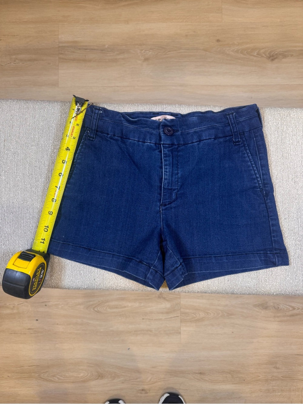 Women’s Indigo Denim Jean Shorts - Classic Mid-Rise